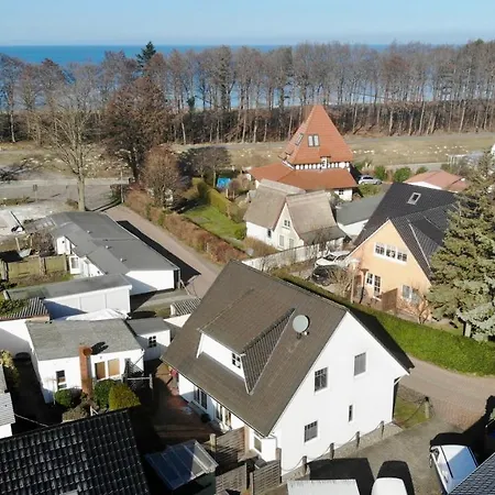 Ferienzimmer/Wohnung Am Kurstrand, Wlan Zingst Exterior photo